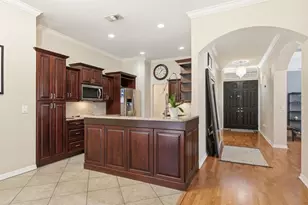 141 Old Oak Cir, Palm Harbor, FL 34683 - Photo 8