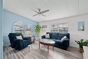 36428 Malibu Way, Zephyrhills, FL 33541 - Photo 12