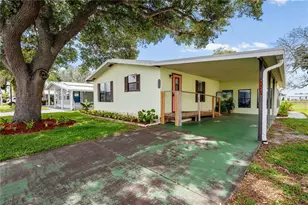 36428 Malibu Way, Zephyrhills, FL 33541 - Photo 2