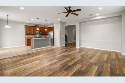10284 Newminster Loop, Ruskin, FL 33573 - Photo 10