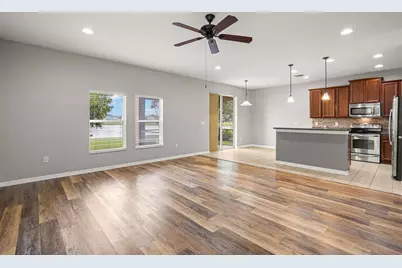 10284 Newminster Loop, Ruskin, FL 33573 - Photo 8