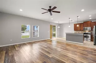 10284 Newminster Loop, Ruskin, FL 33573 - Photo 8