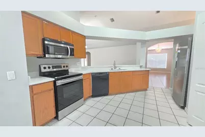 12824 Kings Lake Drive, Gibsonton, FL 33534 - Photo 6