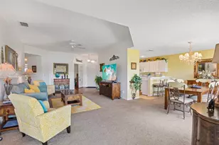 1732 S Pebble Beach Blvd, Sun City Center, FL 33573 - Photo 8