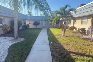 1802 Bedford Terrace, Sun City Center, FL 33573 - Photo 4