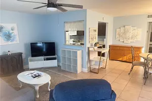 1802 Bedford Terrace, Sun City Center, FL 33573 - Photo 8