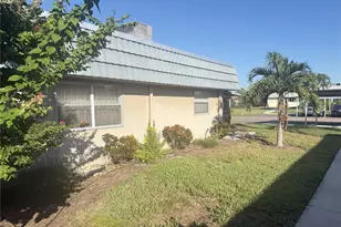 1802 Bedford Terrace, Sun City Center, FL 33573 - Photo 20