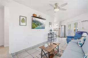12109 Forest Hills Dr, Tampa, FL 33612 - Photo 54