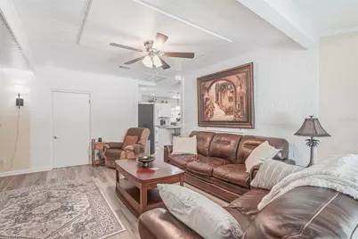12109 Forest Hills Drive, Tampa, FL 33612 - Photo 22