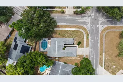 655 Sand Ridge Drive, Valrico, FL 33594 - Photo 32