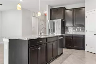 9845 Shoreline Vw Wy, Wesley Chapel, FL 33545 - Photo 12