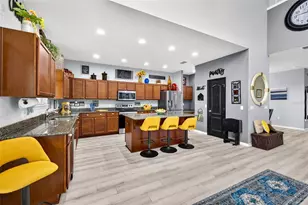 11531 Tangle Branch Ln, Gibsonton, FL 33534 - Photo 14