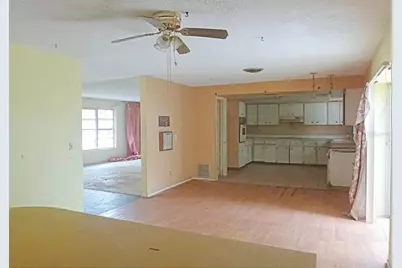 1913 Kings Highway, Clearwater, FL 33755 - Photo 8