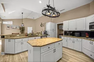 4860 W Angus Dr, Beverly Hills, FL 34465 - Photo 20