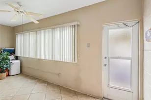 5924 5th Ave N, Saint Petersburg, FL 33710 - Photo 18