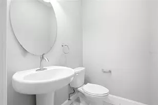 1712 31st Ave N, Saint Petersburg, FL 33713 - Photo 16