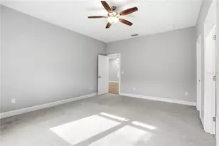 1712 31st Ave N, Saint Petersburg, FL 33713 - Photo 20