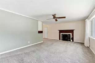 8450 56th Street N, Pinellas Park, FL 33781 - Photo 4