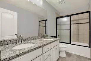 11702 Lake Lucaya Dr, Riverview, FL 33579 - Photo 32