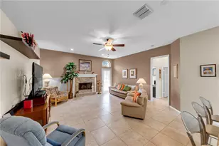 7816 Marigold Ave, Tampa, FL 33614 - Photo 16