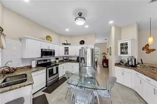 7816 Marigold Ave, Tampa, FL 33614 - Photo 14