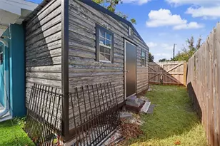 986 Lexington Dr, Dunedin, FL 34698 - Photo 24