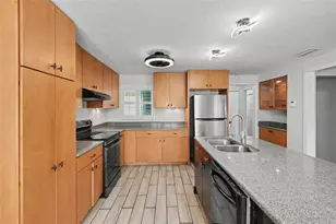986 Lexington Dr, Dunedin, FL 34698 - Photo 6