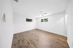 986 Lexington Dr, Dunedin, FL 34698 - Photo 18