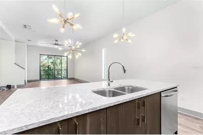 4810 W McElroy Avenue #1, Tampa, FL 33611 - Photo 6