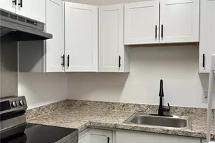 34798 Evergreen Way, Dade City, FL 33523 - Photo 6