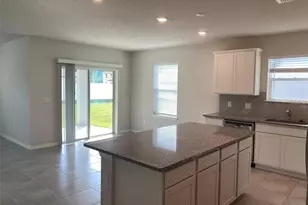 9643 Summers Cay Cir, Thonotosassa, FL 33592 - Photo 6