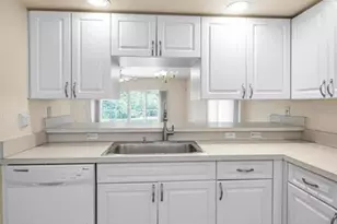 1400 Water View Dr W, Largo, FL 33771 - Photo 16