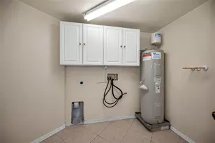 1400 Water View Dr W, Largo, FL 33771 - Photo 36