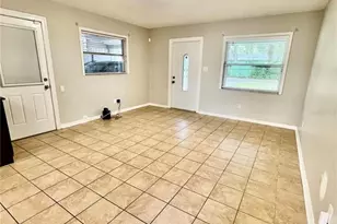 2609 E 98th Ave, Tampa, FL 33612 - Photo 10