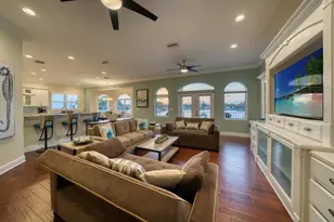 478 S Harbor Dr, Indian Rocks Beach, FL 33785 - Photo 10