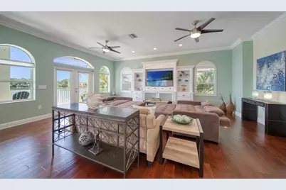 478 S Harbor Drive, Indian Rocks Beach, FL 33785 - Photo 8