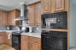 16947 Auburndale Ln, Spring Hill, FL 34610 - Photo 8