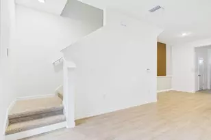 32519 Welling Blade Loop, Wesley Chapel, FL 33545 - Photo 4