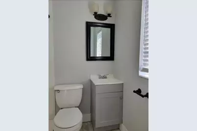 330 20th Avenue S, Saint Petersburg, FL 33705 - Photo 18