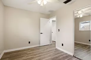 442 Evergreen Dr, Oldsmar, FL 34677 - Photo 22