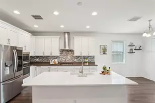 1741 Cherry Walk Rd, Lutz, FL 33558 - Photo 16