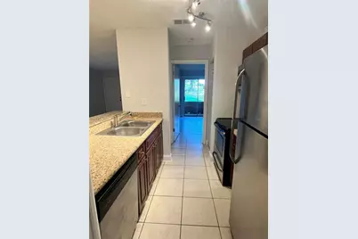 10263 Gandy Boulevard N #613, Saint Petersburg, FL 33702 - Photo 4