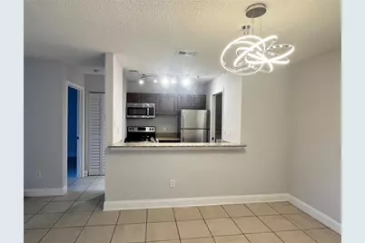 10263 Gandy Boulevard N #613, Saint Petersburg, FL 33702 - Photo 2