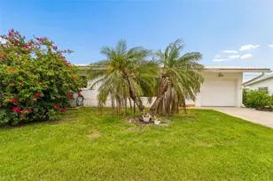 14142 90th Ave, Seminole, FL 33776 - Photo 42