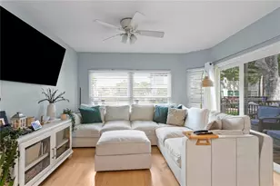 1114 Shipwatch Cir, Tampa, FL 33602 - Photo 16