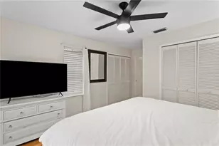 1114 Shipwatch Cir, Tampa, FL 33602 - Photo 46
