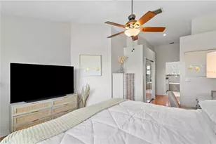 1114 Shipwatch Cir, Tampa, FL 33602 - Photo 38