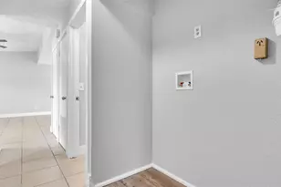 2551 26th Ave S, Saint Petersburg, FL 33712 - Photo 24