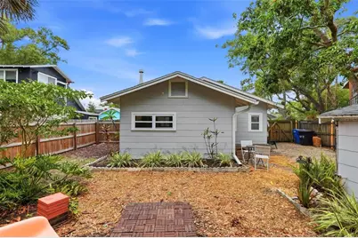 608 Kirkwood Terrace N, Saint Petersburg, FL 33701 - Photo 22
