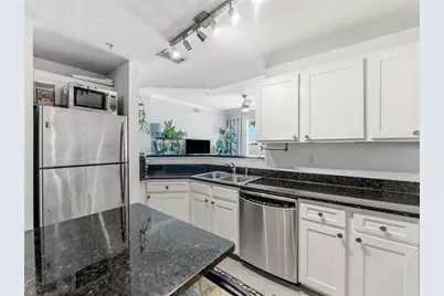 501 Knights Run Avenue #1325, Tampa, FL 33602 - Photo 12